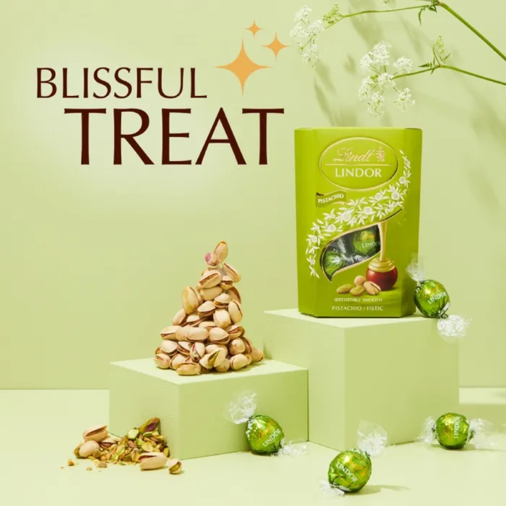 Lindt LINDOR Pistachio Milk Chocolate Truffles 200g - Image 3